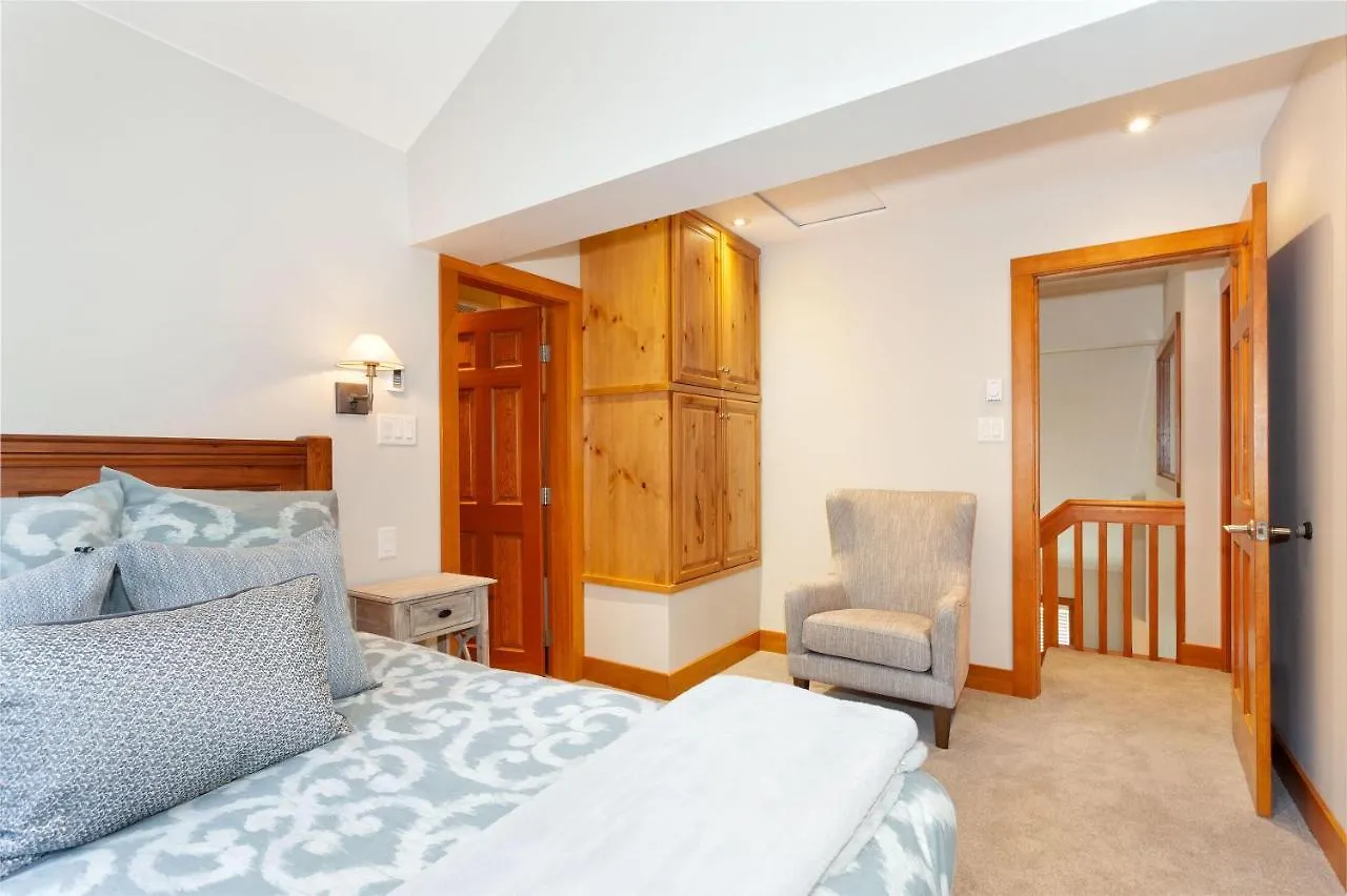 Painted Cliff 25 | Family-Sized Ski-In, Ski-Out Townhome W/ Shared Hot Tub & Log Fire Whistler